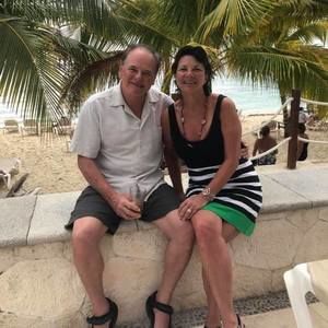 Meet your Posher, Claudia